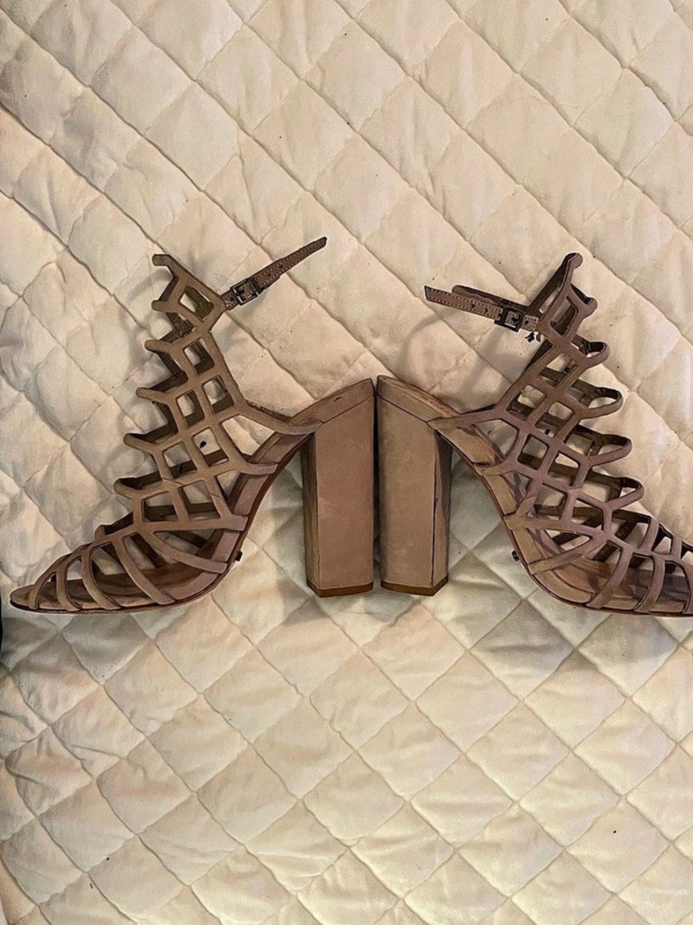 👠SCHUTZ Tan/Gray Suede Cage Ankle Heels w/Block Heel